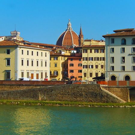 3 Master Bedrooms With Balcony On The River With Views Firenze Esterno foto