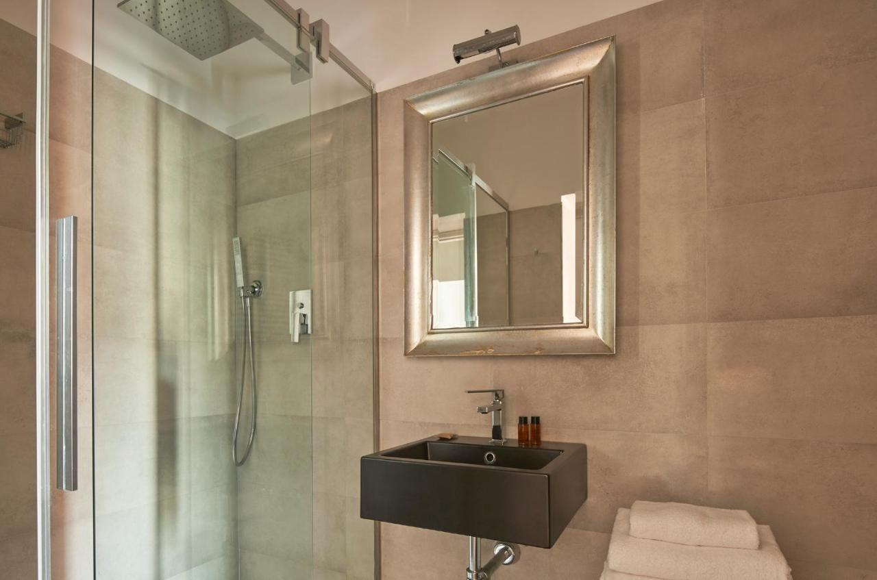 3 Master Bedrooms With Balcony On The River With Views Firenze Esterno foto